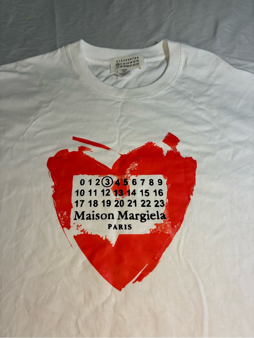 Maison Martin Margiela Tee with Red Heart Graphic 3 number medium